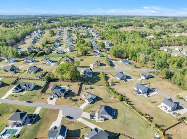 $487,500 | 1017 Waterside Drive, Easley, SC 29642