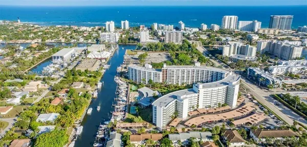 $2,500 | 2731 Northeast 14th Street, Unit 335, Pompano Beach, FL 33062