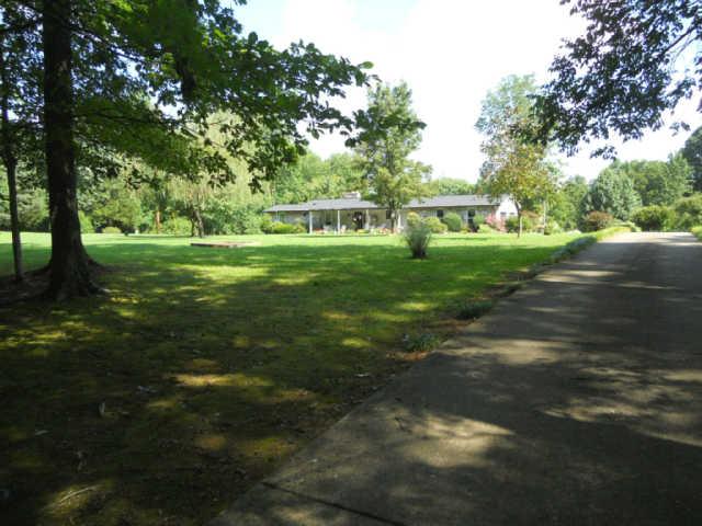 6046 Huffman Road Goodlettsville, TN 37072 - Photo 1 of 20 Gallery Image 1