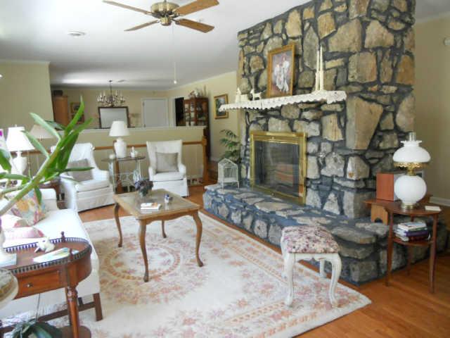 6046 Huffman Road Goodlettsville, TN 37072 - Photo 5 of 20 Gallery Image 5