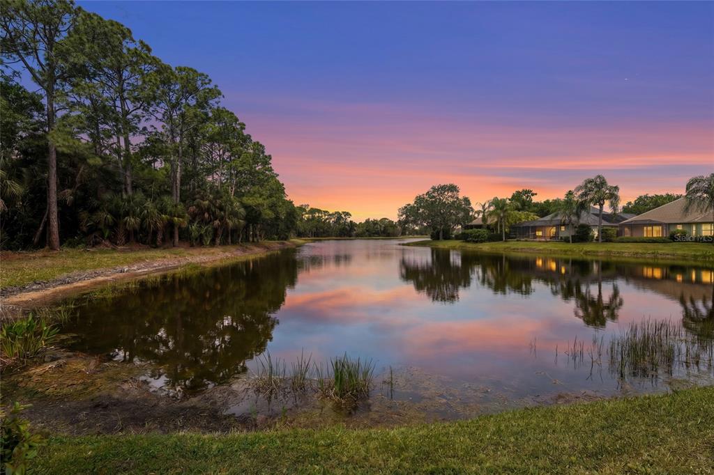7822 Troon Court Lakewood Ranch, FL 34202 - Photo 3 of 83