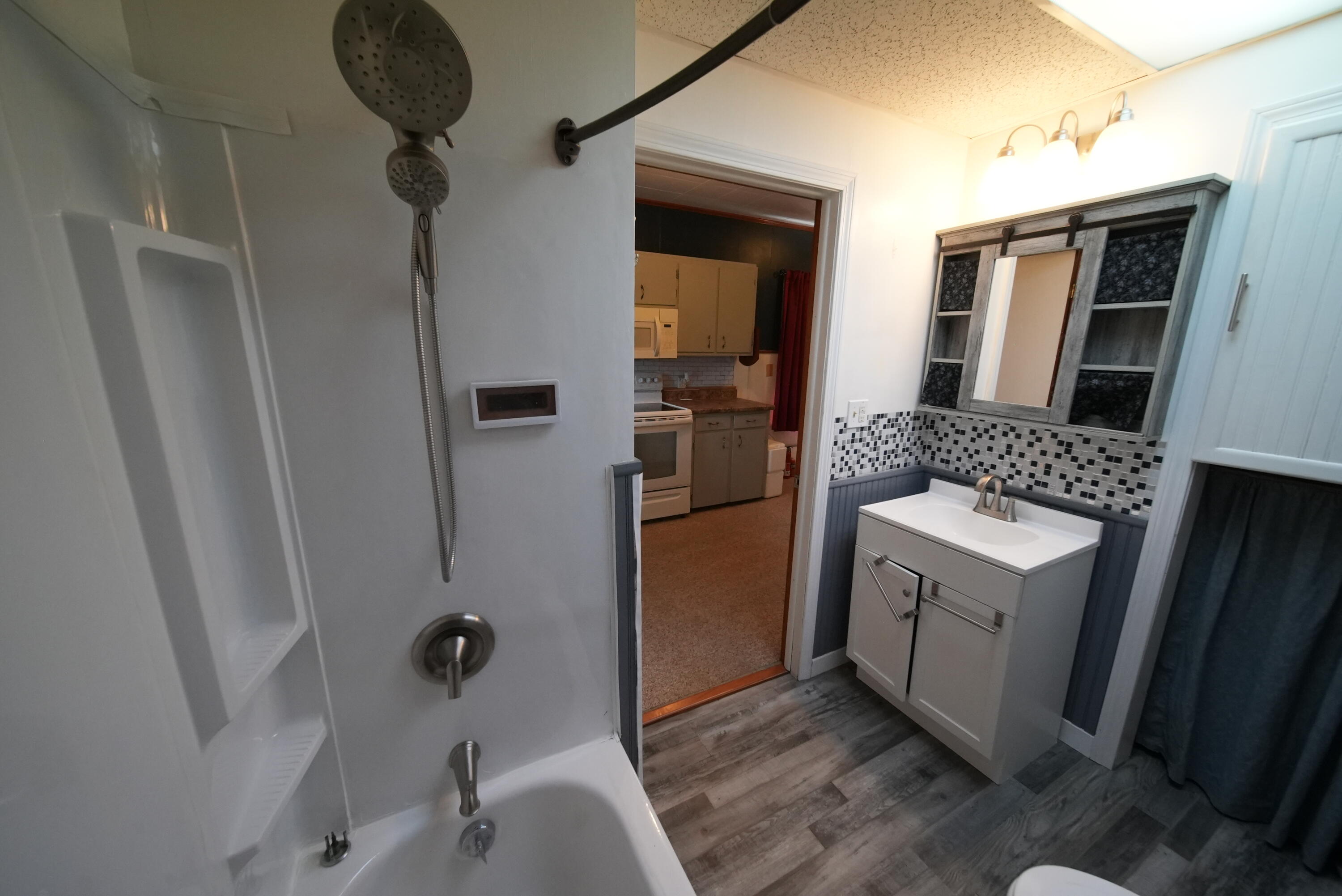 6 Cleveland Street Houlton, ME 04730 - Photo 41 of 63 DSC01229