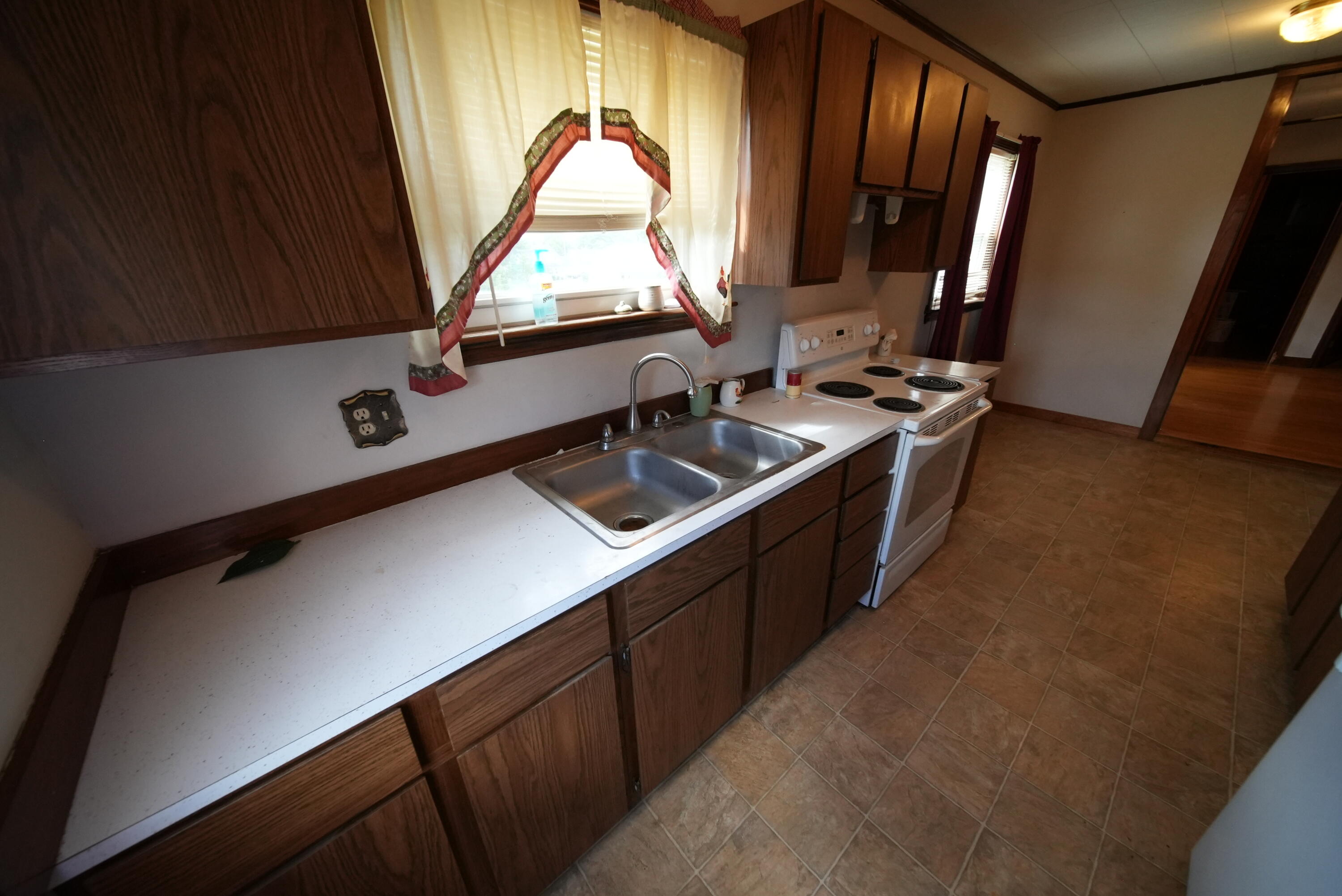 6 Cleveland Street Houlton, ME 04730 - Photo 49 of 63 DSC01236