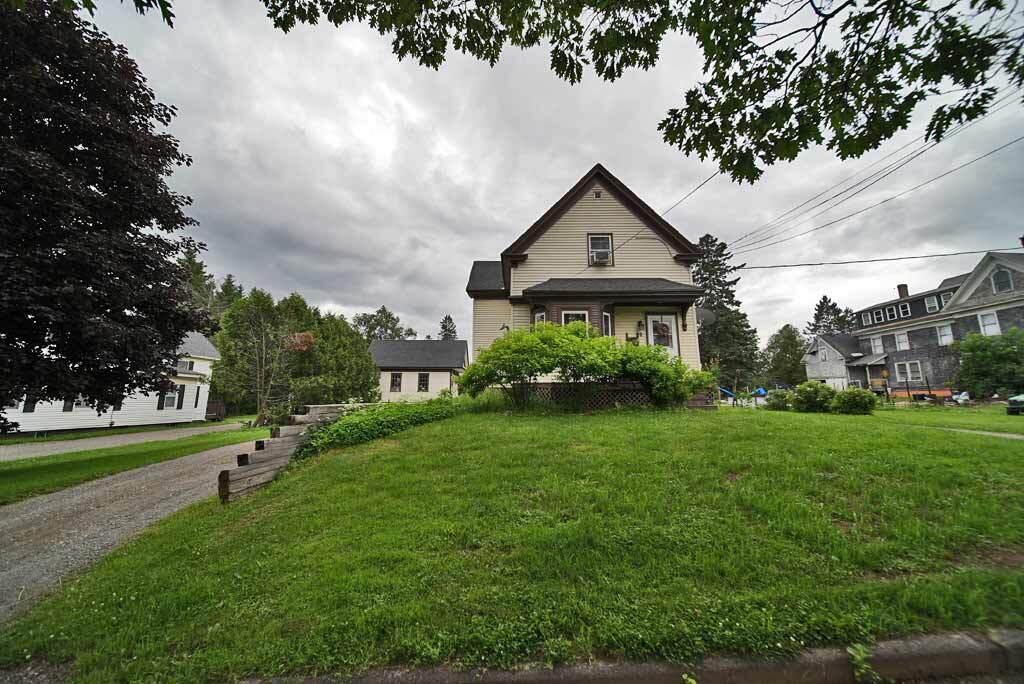 6 Cleveland Street Houlton, ME 04730 - Photo 7 of 63 front-home-houlton-me