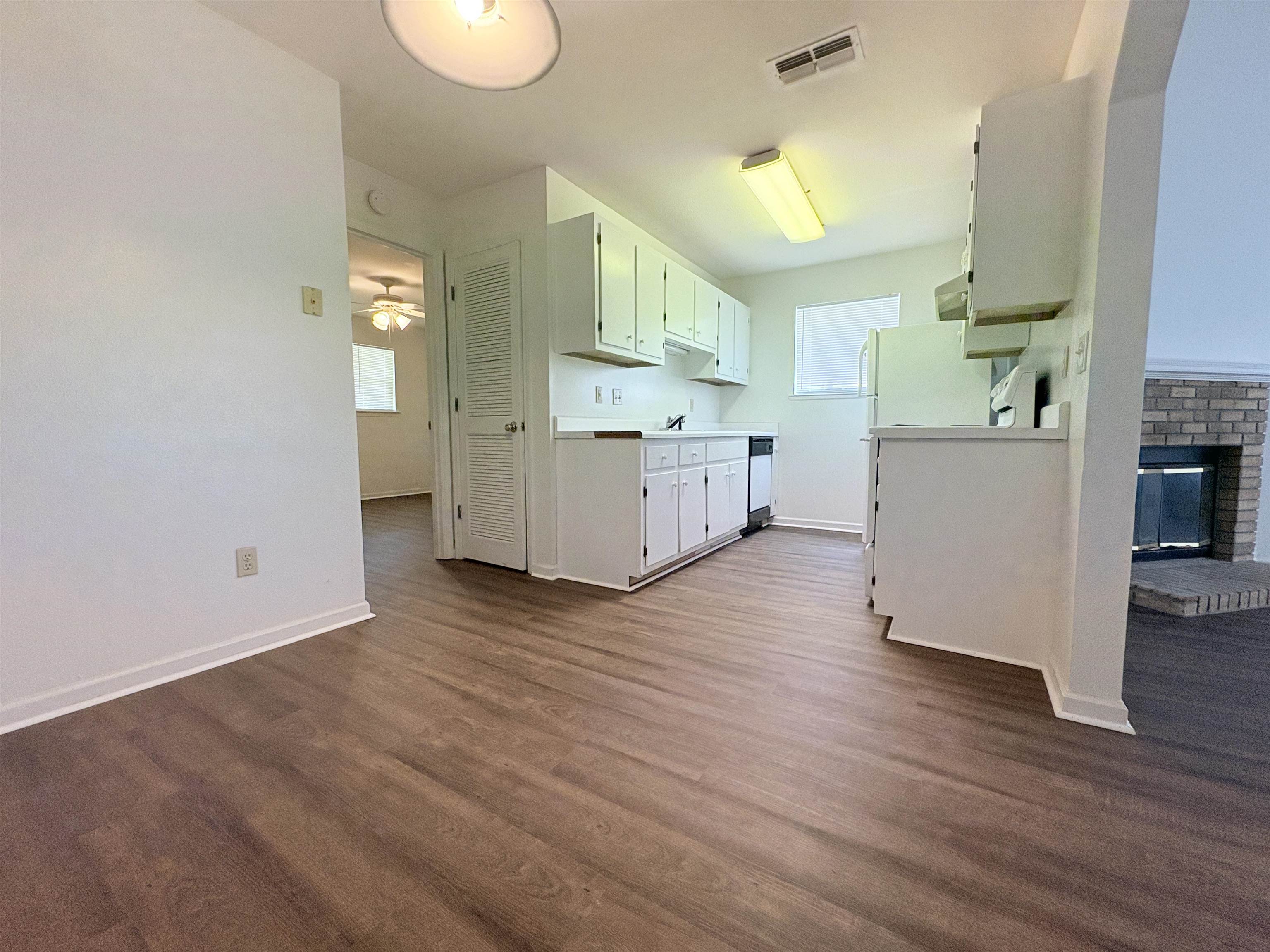 3887 Gaffney Loop Tallahassee, FL 32303 - Photo 4 of 11