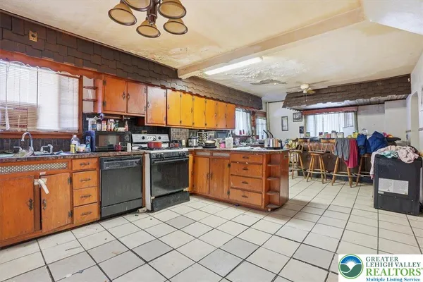 $189,900 | 78 McLean Street, Wilkes Barre, PA 18702