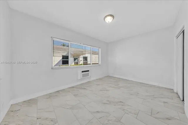 $1,800 | 1839 Funston Street, Unit 5, Hollywood, FL 33020