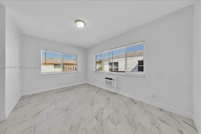 $1,800 | 1839 Funston Street, Unit 5, Hollywood, FL 33020