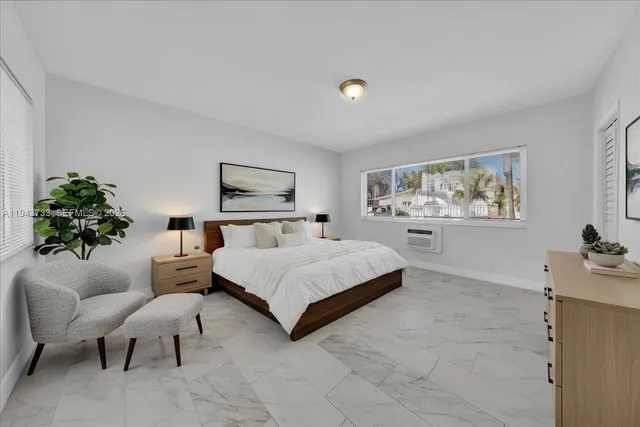 $1,800 | 1839 Funston Street, Unit 5, Hollywood, FL 33020