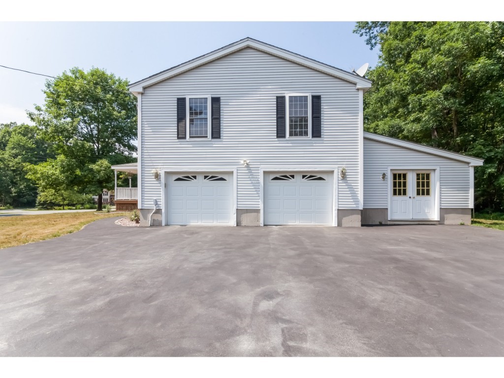 7 Raelynn Drive Derry, NH 03038 - Photo 23 of 29 Gallery Image 23