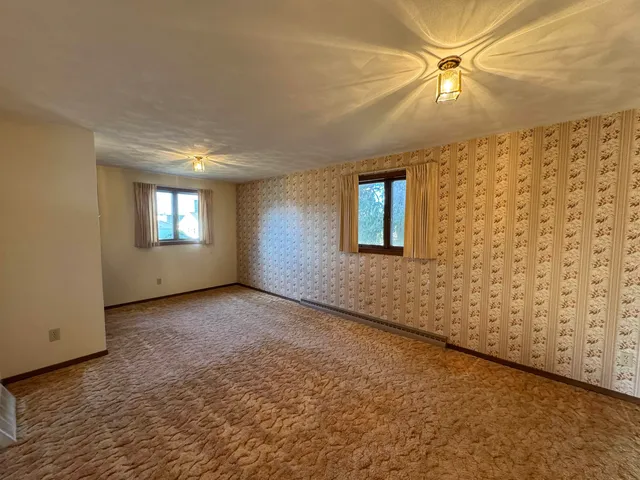 $199,000 | 452 Mill Street, Manawa, WI 54949