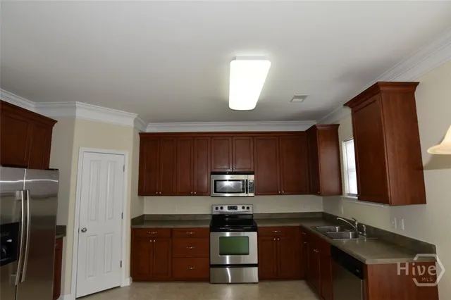 $1,950 | 70 Summer Hill Court, Richmond Hill, GA 31324