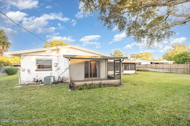 $2,300 | 4320 Beacon Avenue, Titusville, FL 32780