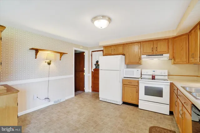 $265,000 | 241 South Park Street, Dallastown, PA 17313