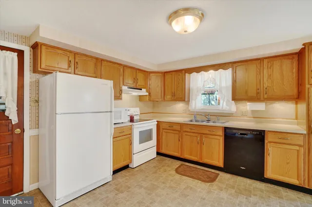 $265,000 | 241 South Park Street, Dallastown, PA 17313