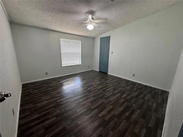 $1,595 | 1827 Leesburg Boulevard, Fruitland Park, FL 34731