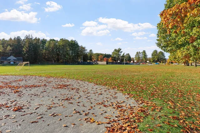 $635,000 | 6 Arbor Drive, Glens Falls, NY 12801