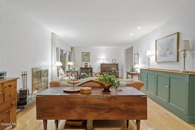 $635,000 | 6 Arbor Drive, Glens Falls, NY 12801