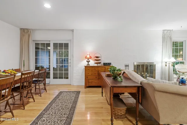 $635,000 | 6 Arbor Drive, Glens Falls, NY 12801