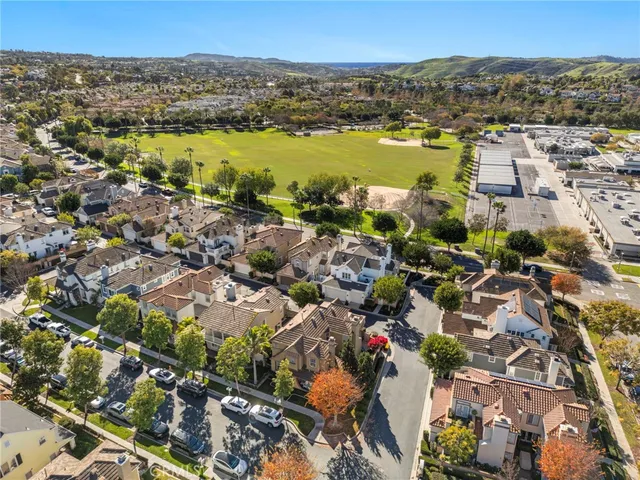 $1,389,900 | 1 Trumpet Vine Street, Ladera Ranch, CA 92694