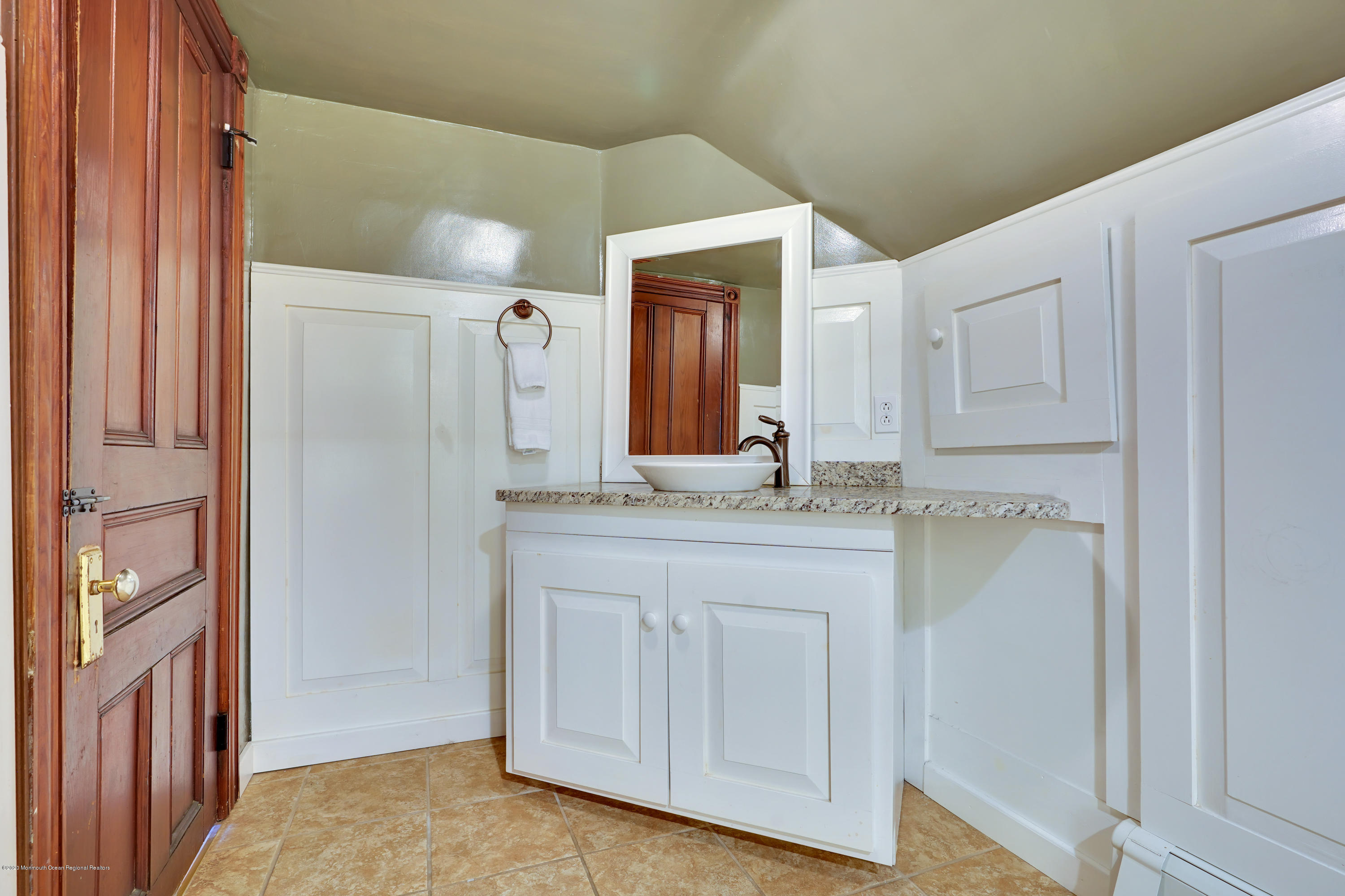 19 Ocean Avenue Ocean Grove, NJ 07756 - Photo 47 of 80 4th Full BA w/ Shower