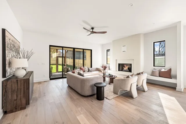 $1,995,000 | 214 54th Avenue North, Nashville, TN 37209