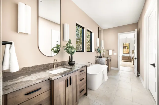 $1,995,000 | 214 54th Avenue North, Nashville, TN 37209