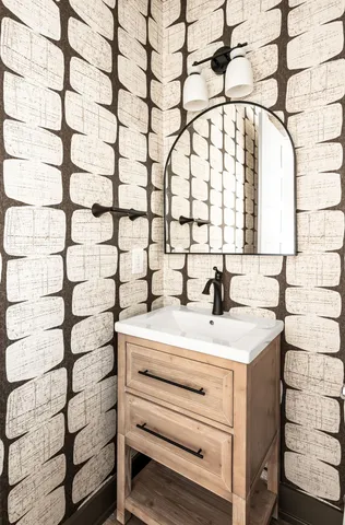 $1,995,000 | 214 54th Avenue North, Nashville, TN 37209