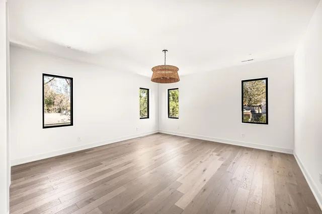 $1,995,000 | 214 54th Avenue North, Nashville, TN 37209