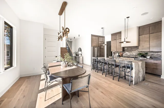 $1,995,000 | 214 54th Avenue North, Nashville, TN 37209