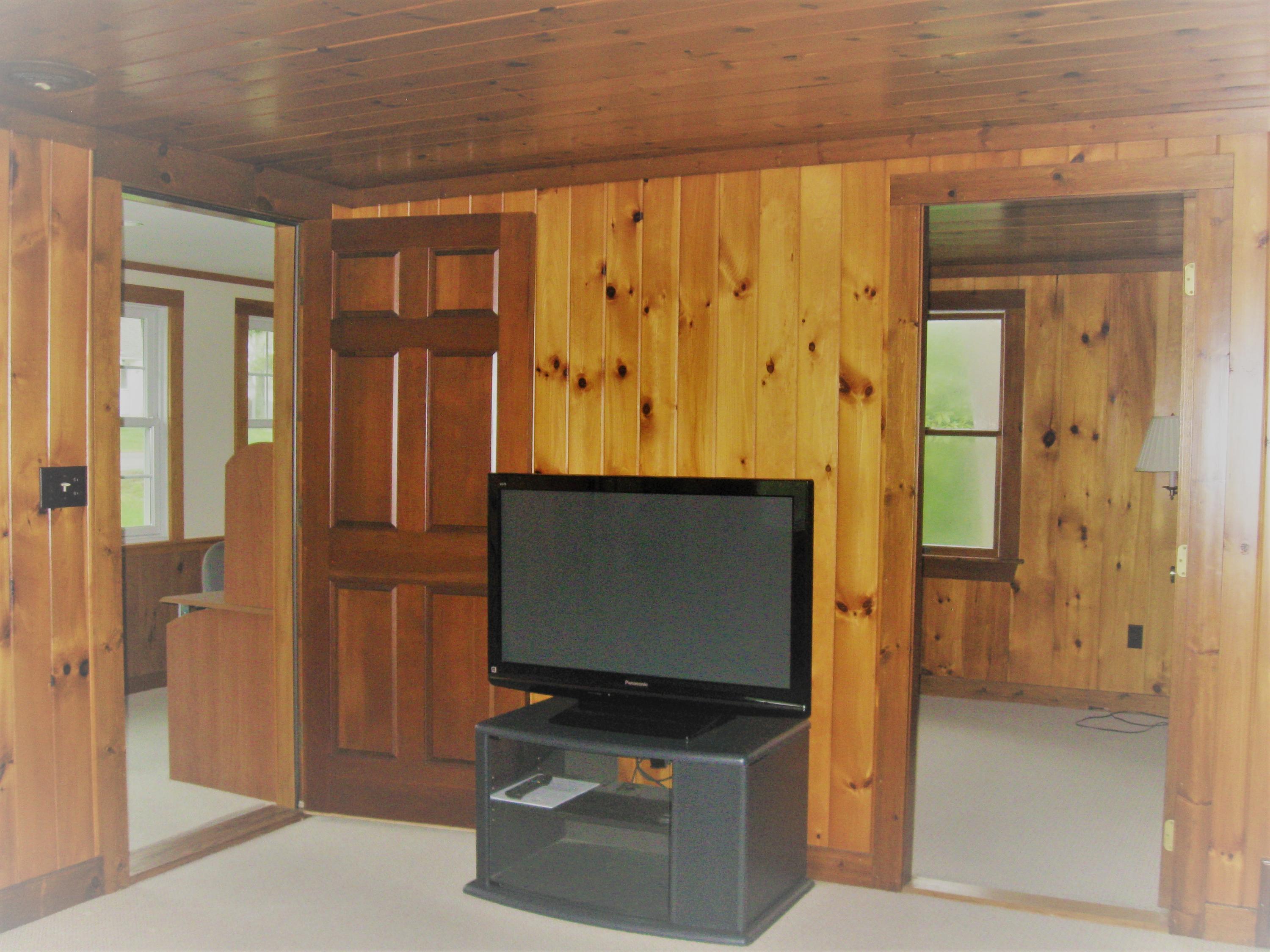 331 Shore Road Monument Beach, MA 02532 - Photo 10 of 11