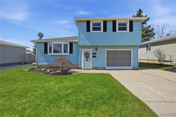 $224,900 | 160 Brentwood Drive, Cheektowaga, NY 14227