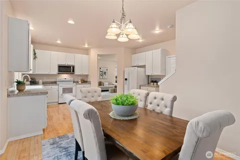 $849,000 | 5036 Northeast 4th Place, Renton, WA 98059