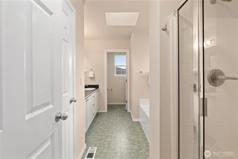 $860,000 | 5036 Northeast 4th Place, Renton, WA 98059