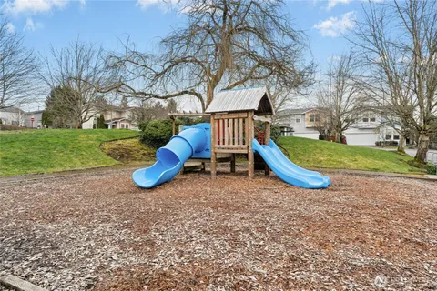 $849,000 | 5036 Northeast 4th Place, Renton, WA 98059