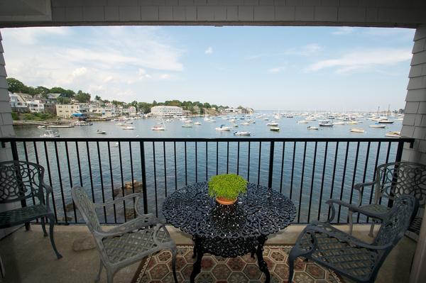 15 Skinners Path, Unit 15 Marblehead, MA 01945 - Photo 1 of 28