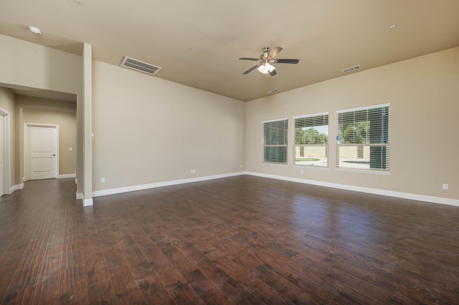 5004 Lake View Road Valley Springs, CA 95252 - Photo 13 of 69 Gallery Image 13
