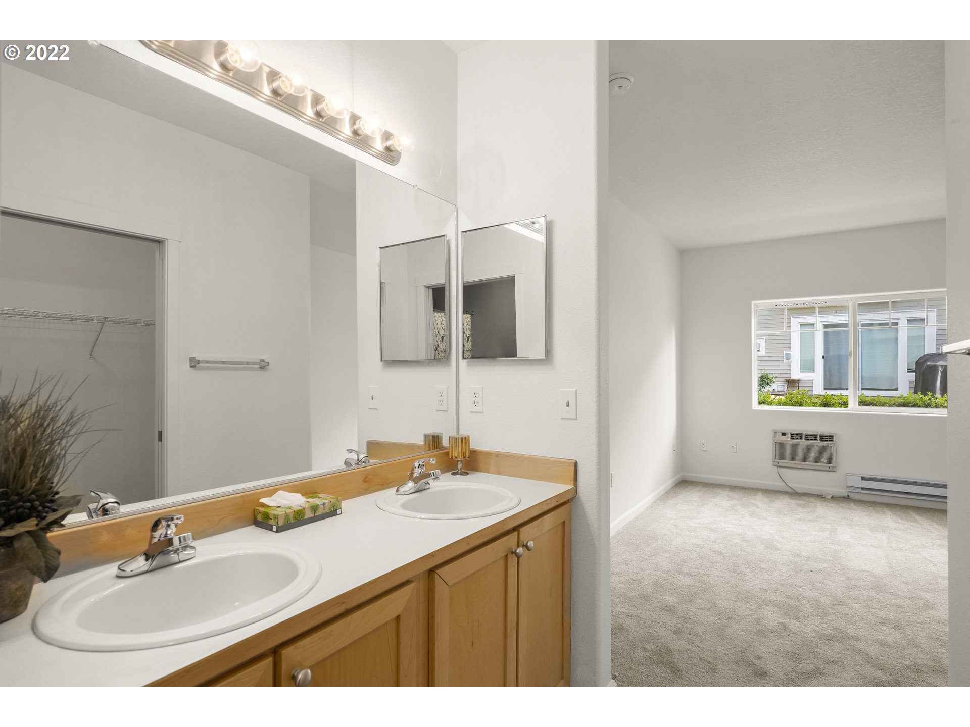 14675 Southwest Beard Road, Unit 101 Beaverton, OR 97007 - Photo 15 of 19 Gallery Image 15