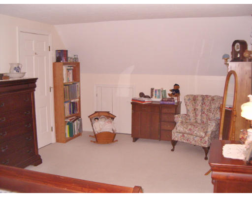 5 Entrance Road Plymouth, MA 02360 - Photo 10 of 19 Gallery Image 10