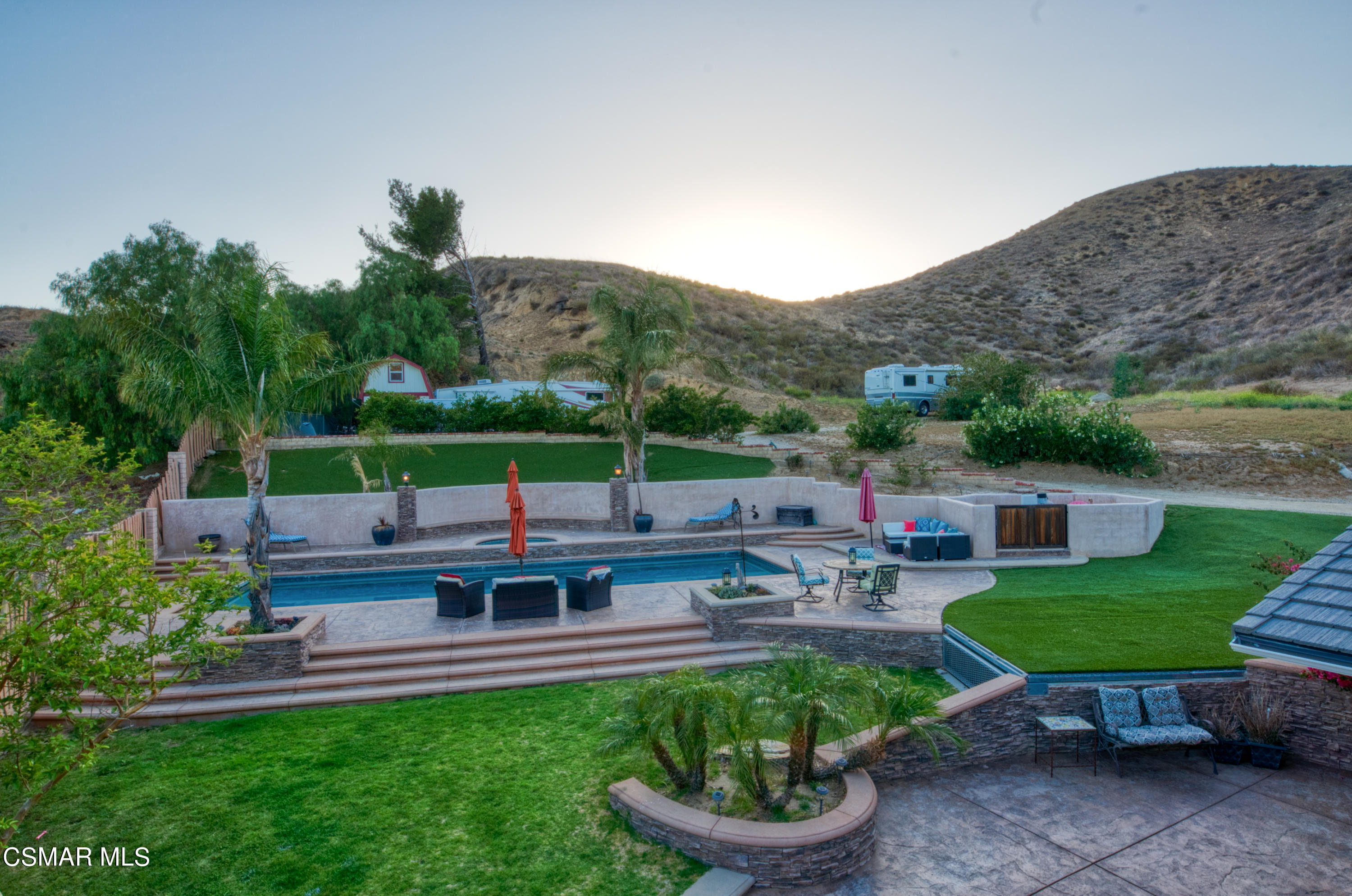 2993 Ditch Road Simi Valley, CA 93065 - Photo 29 of 43 Backyard