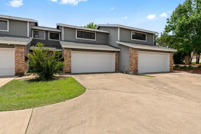 $249,000 | 1605 Coronado Hills Drive, Unit B, Austin, TX 78752