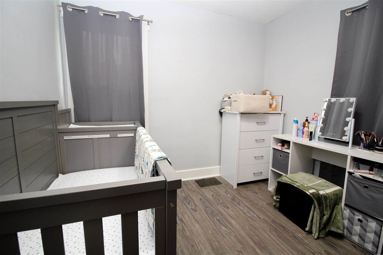 806 West Street Three Rivers, MI 49093 - Photo 18 of 28