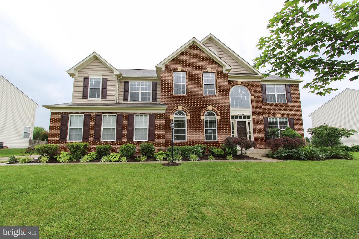 25824 Spring Farm Circle Chantilly, VA 20152 - Photo 2 of 30 fton