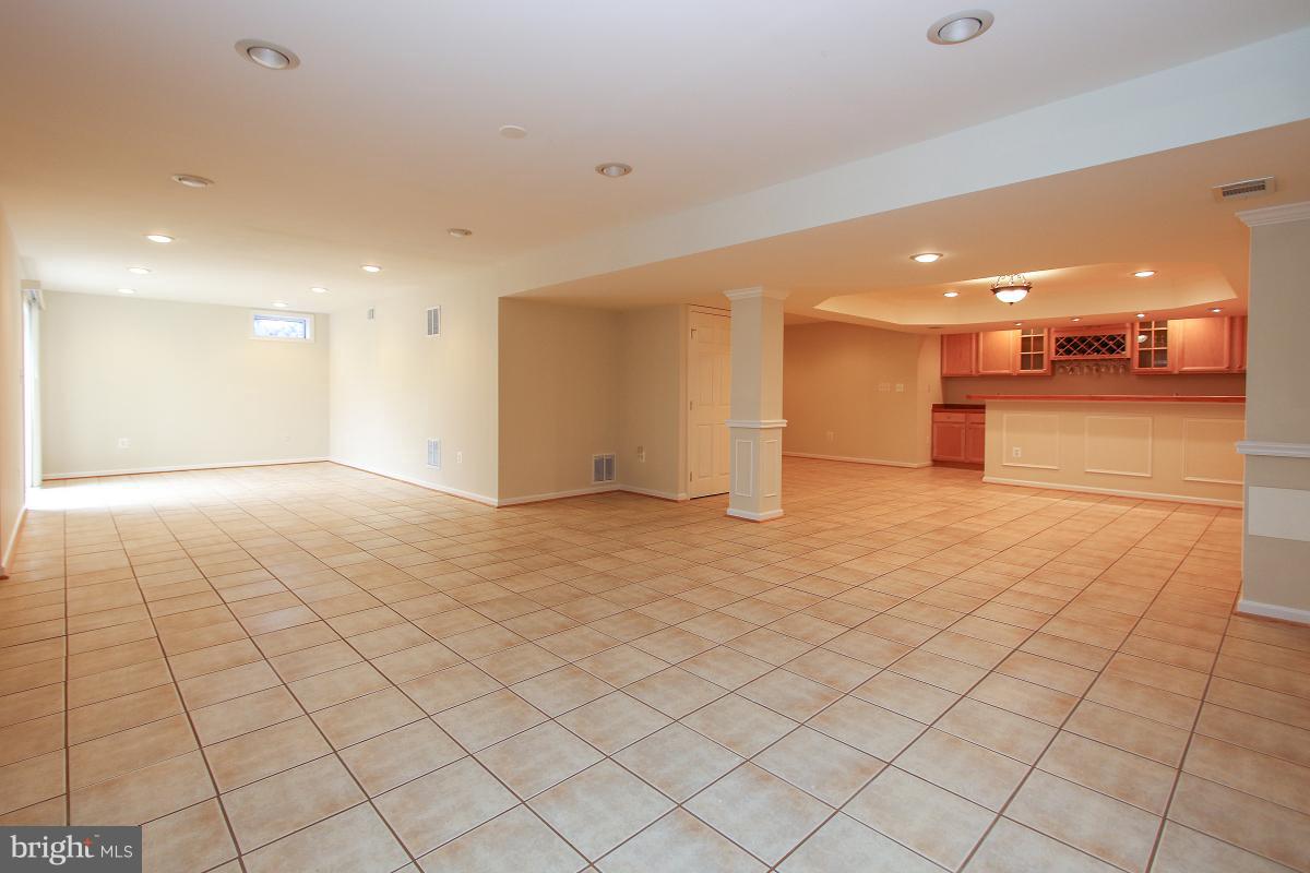 25824 Spring Farm Circle Chantilly, VA 20152 - Photo 24 of 30 Basement