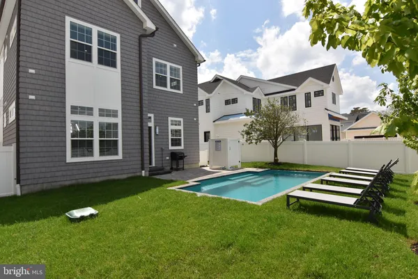 $4,295,000 | 3 Laurel Street, Rehoboth Beach, DE 19971