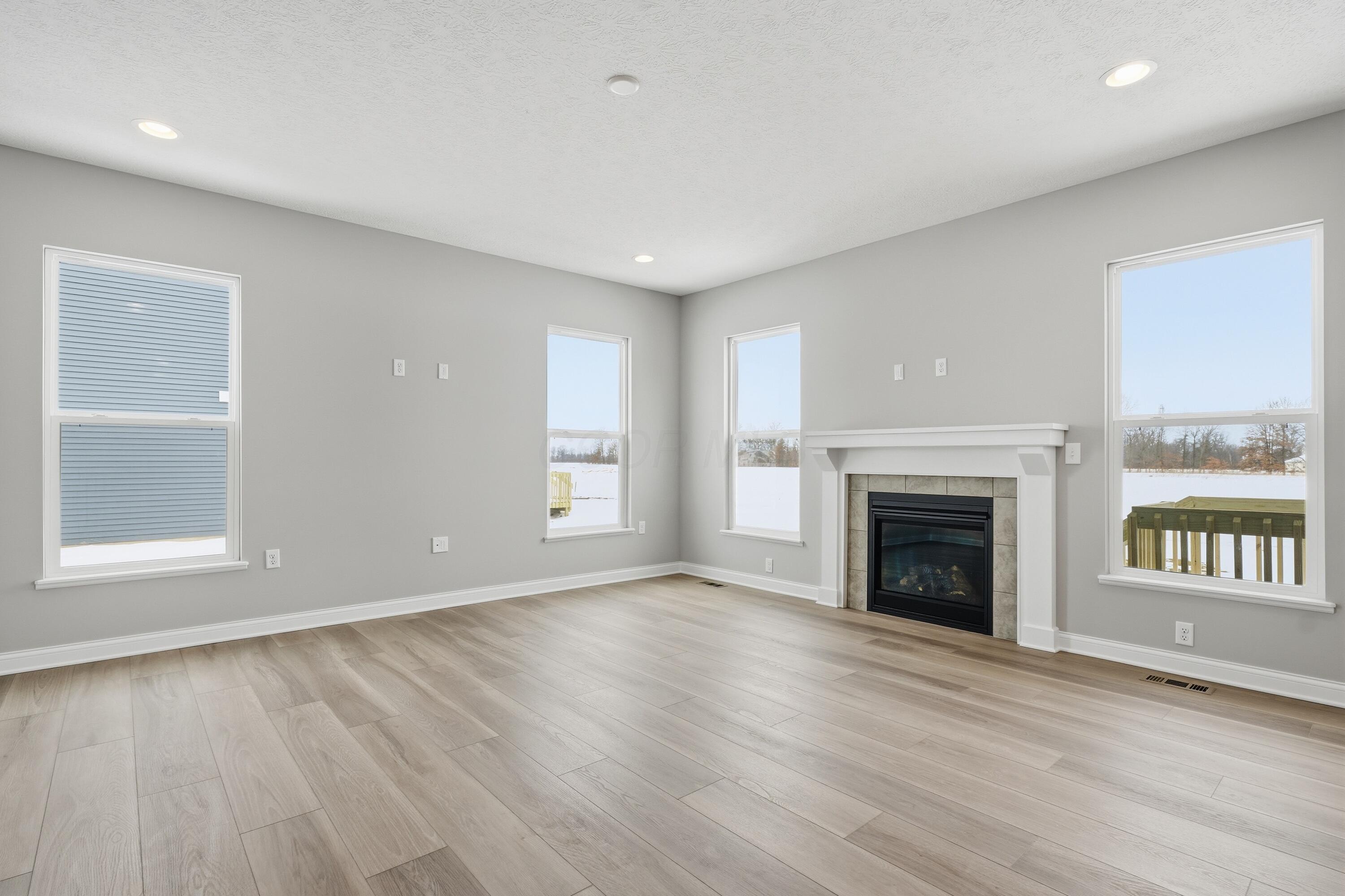 3035 Brian Way Delaware, OH 43015 - Photo 12 of 47 Living Room