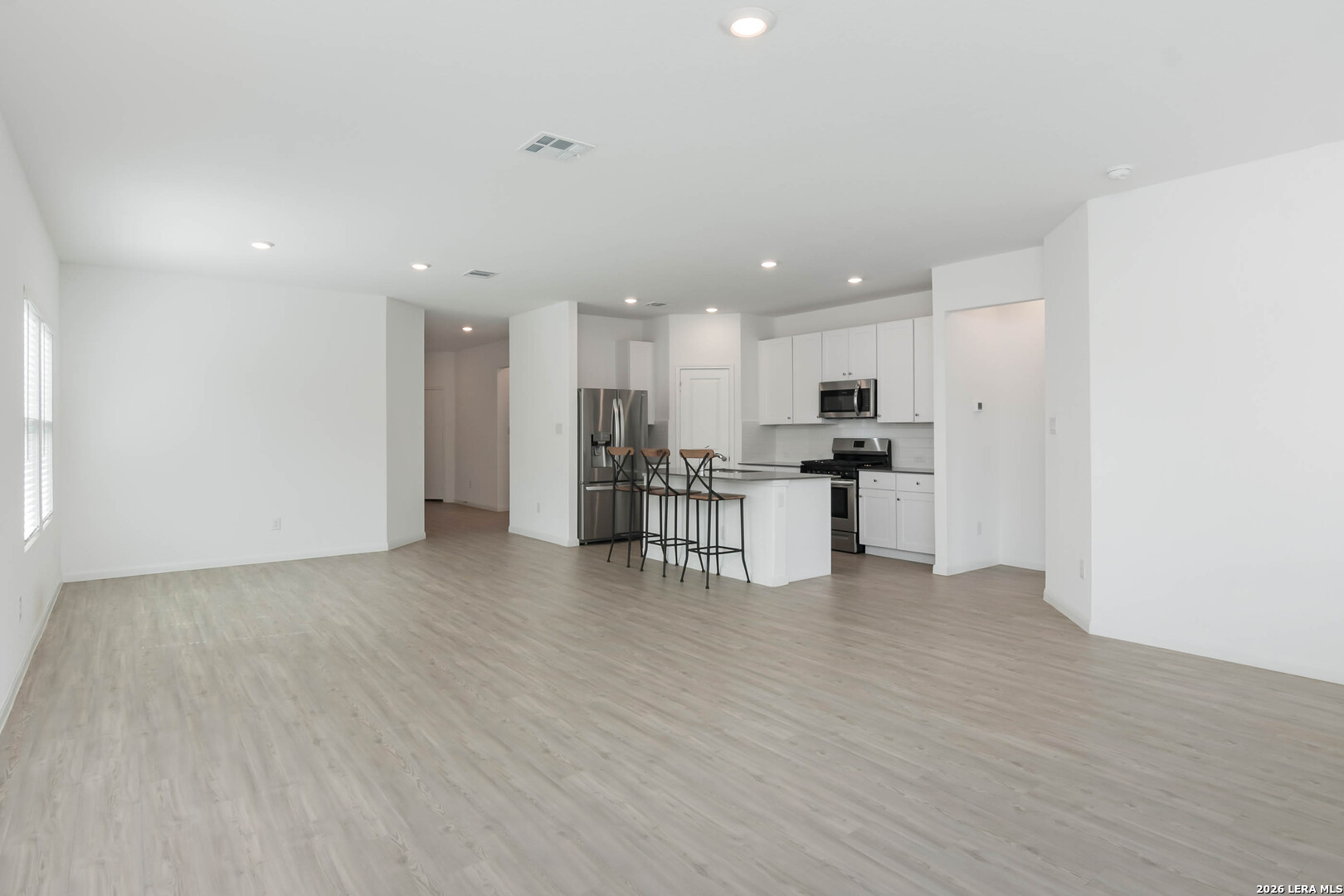 6063 Draw Loop Bulverde, TX 78163 - Photo 5 of 20