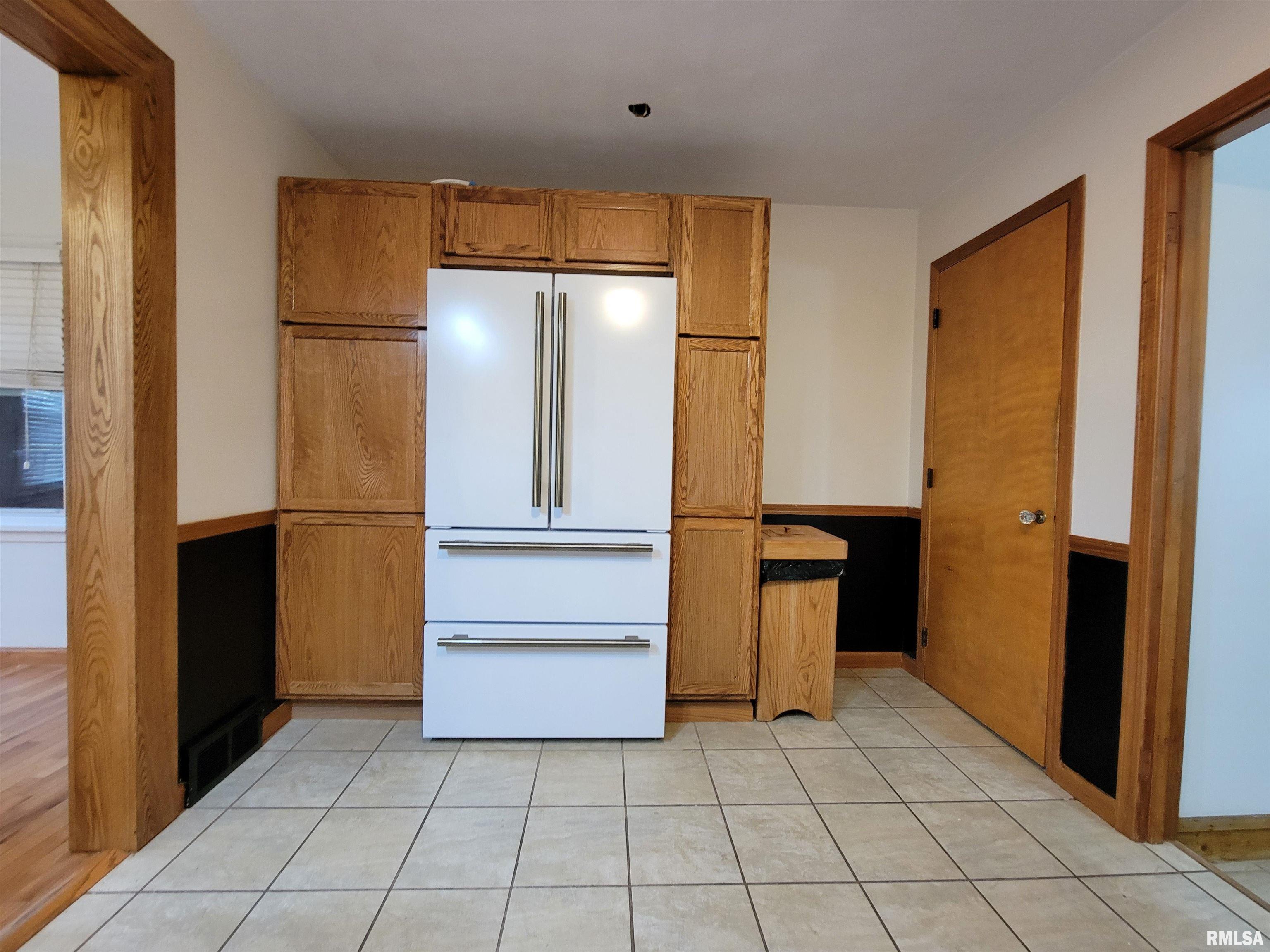 1102 Coolidge Avenue Pekin, IL 61554 - Photo 21 of 56