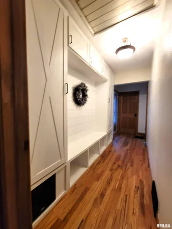 $169,000 | 1102 Coolidge Avenue, Pekin, IL 61554