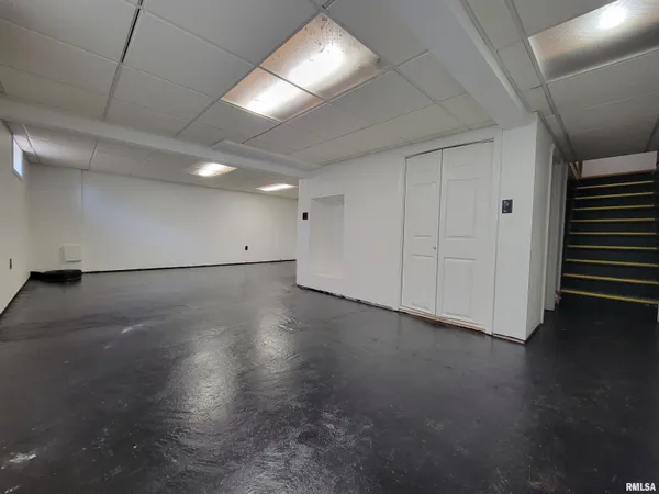 $179,900 | 1102 Coolidge Avenue, Pekin, IL 61554